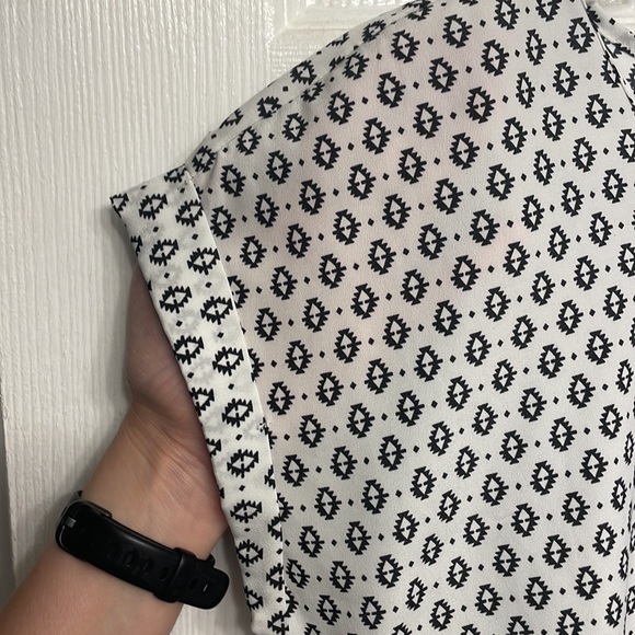 Last Chance! Pink Rose Black and White Printed Dress with Tie sz S - Picture 5 of 8